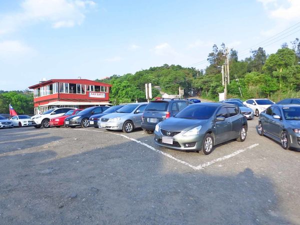 【桃園旅遊】竹圍漁港一日遊-超大新鮮海產與眺望飛機降落