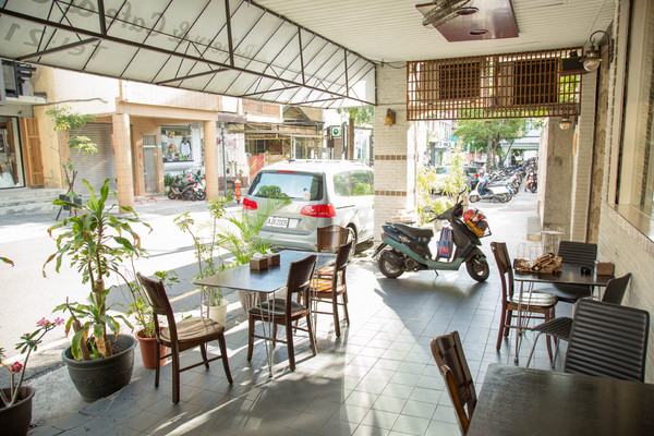 IMMA．Bakery & Café：[台南]異國料理 愛玩客推薦 地中海料理、以色列家鄉味 IMMA．Bakery & Café