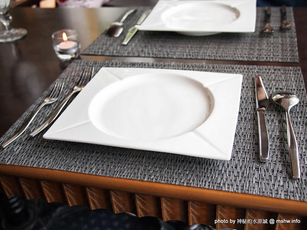 米克諾斯花園餐廳:【食記】田野中的失落莊園 @ 南投-中興新村-Mykonos 米克諾斯-經典品味花園