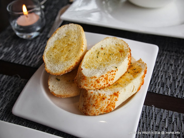 米克諾斯花園餐廳:【食記】田野中的失落莊園 @ 南投-中興新村-Mykonos 米克諾斯-經典品味花園