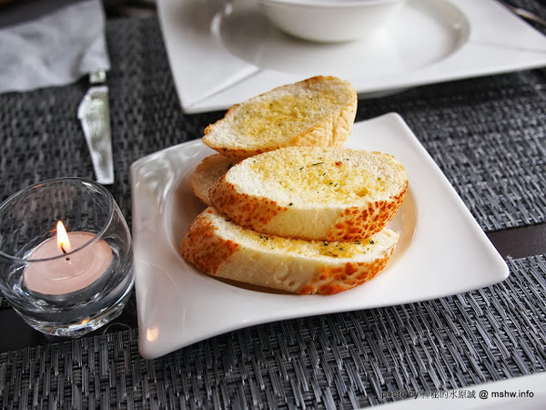 米克諾斯花園餐廳:【食記】田野中的失落莊園 @ 南投-中興新村-Mykonos 米克諾斯-經典品味花園