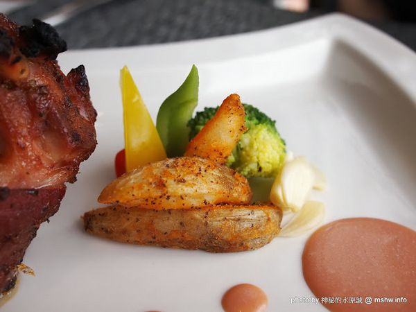 米克諾斯花園餐廳:【食記】田野中的失落莊園 @ 南投-中興新村-Mykonos 米克諾斯-經典品味花園