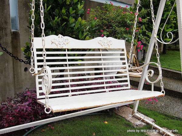 米克諾斯花園餐廳:【食記】田野中的失落莊園 @ 南投-中興新村-Mykonos 米克諾斯-經典品味花園