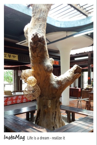 東勢客家文化園區：【台中景點】頭戴竹蜻蜓的大型公仔~東勢客家文化園區