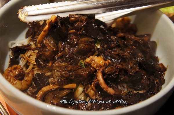 明洞館韓式居酒屋(二館):食記 ☞ 台北市/大安區 ▍明洞館2館 ▍浩浩蕩蕩一行人, 說走就走之『韓式料理』行!!! (嘿嘿~ 終於被我吃到了吧!!!