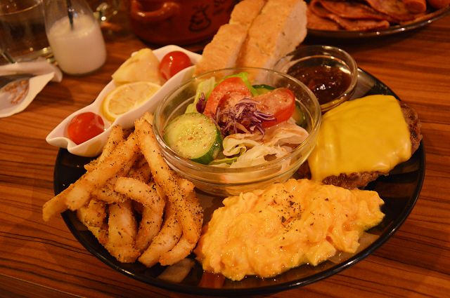 貓咪先生的朋友24