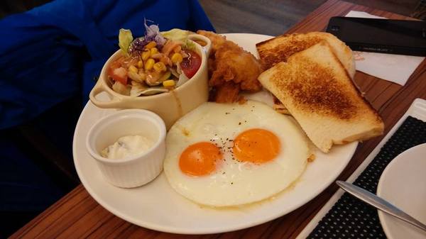 貓咪先生的朋友:*台北~東區 來看小貓咪 喵喵喵! 貓咪先生的朋友*