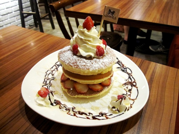 貓咪先生的朋友:*口碑券*貓咪先生的朋友~有可愛胖貓和甜蜜鬆餅的店