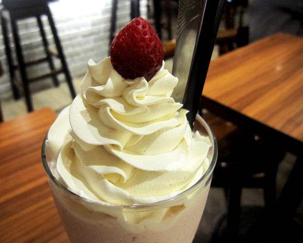 貓咪先生的朋友:*口碑券*貓咪先生的朋友~有可愛胖貓和甜蜜鬆餅的店