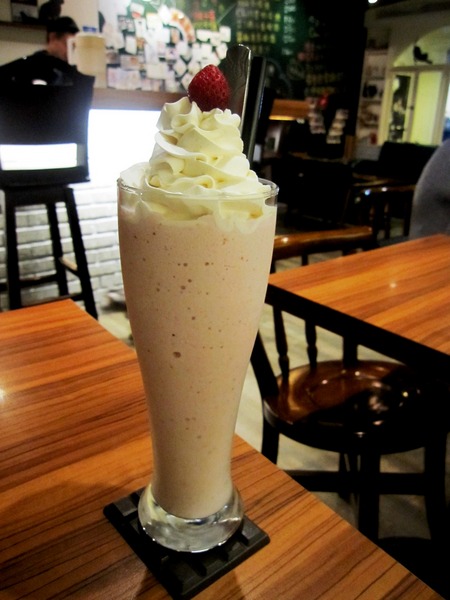 貓咪先生的朋友:*口碑券*貓咪先生的朋友~有可愛胖貓和甜蜜鬆餅的店