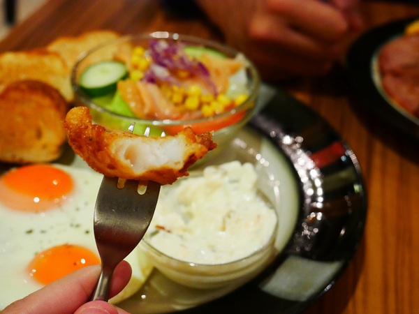 貓咪先生的朋友:【貓咪先生的朋友】 料多實在的豐盛早午餐 !! 貓咪乖巧 環境溫馨