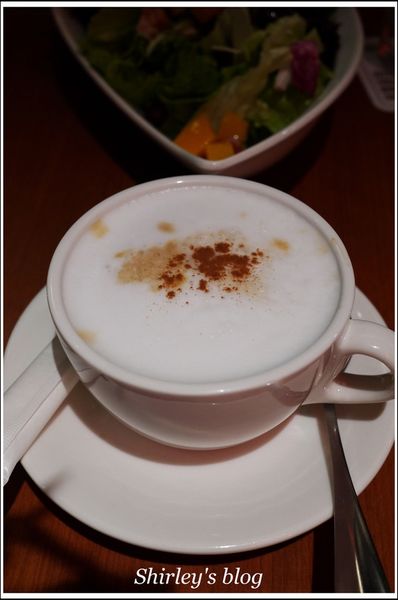 Vasa Pizzeria 瓦薩比薩(中山店)：捷運中山站.Vasa Pizzeria 瓦薩比薩中山店