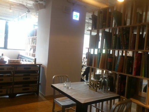 吃吧chiba:201303302253amba hotel 吃吧