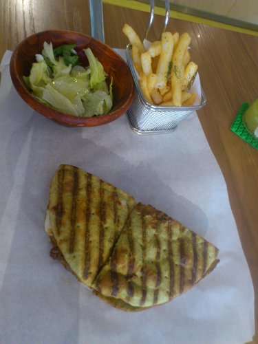 吃吧chiba:201303302253amba hotel 吃吧