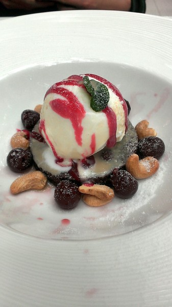 Alice Cafe 愛麗絲咖啡:【食記】充滿少女心卻也很適合男生的Alice Cafe 愛麗絲咖啡