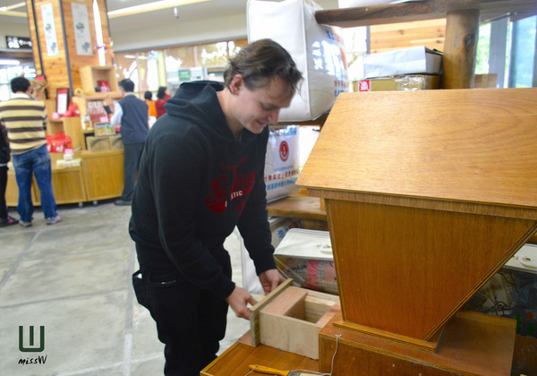 關山米國學校:台東|關山米國學校、古早味大碗公飯 一年僅二收的限定美味 重新找回吃米的原味感動