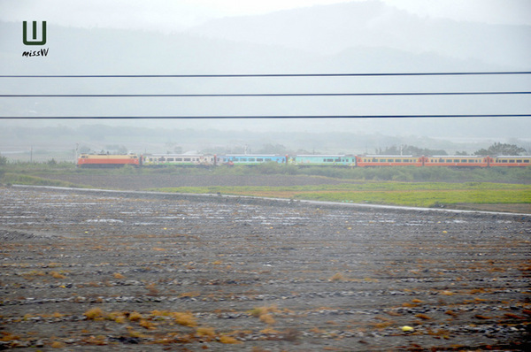 關山米國學校:台東|關山米國學校、古早味大碗公飯 一年僅二收的限定美味 重新找回吃米的原味感動