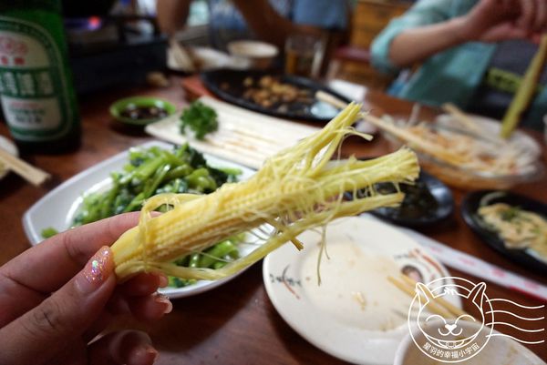獅兄弟風味小酒館：※ 獅兄弟風味小酒館 ※ 平價消費神級享受，超新鮮辣沙公麵線和黃金海鮮鍋，沒吃過真的會後悔~!!!!