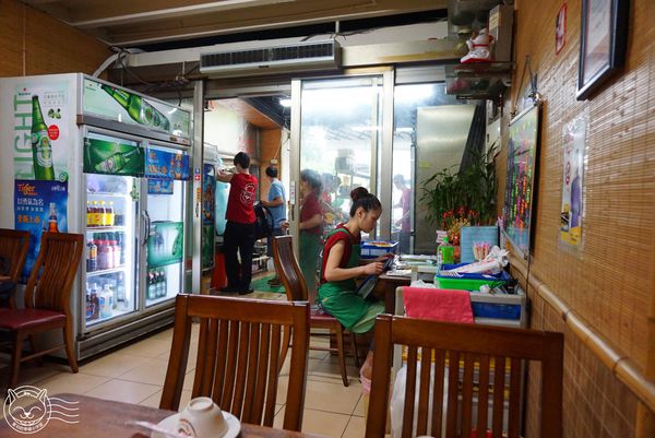 獅兄弟風味小酒館：※ 獅兄弟風味小酒館 ※ 平價消費神級享受，超新鮮辣沙公麵線和黃金海鮮鍋，沒吃過真的會後悔~!!!!