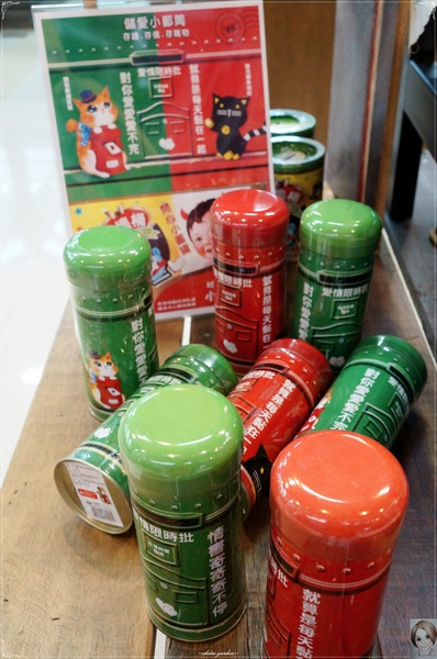 台鐵新烏日文創商圈：[台中追五月天小旅行]台中 新烏日火車站~火車票卡座位&百萬車票機器人