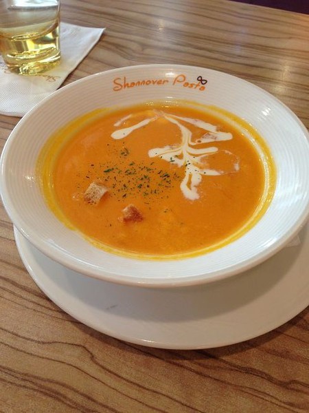 夏諾瓦行天宮美食