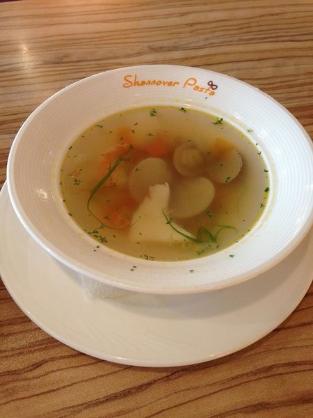 夏諾瓦行天宮美食