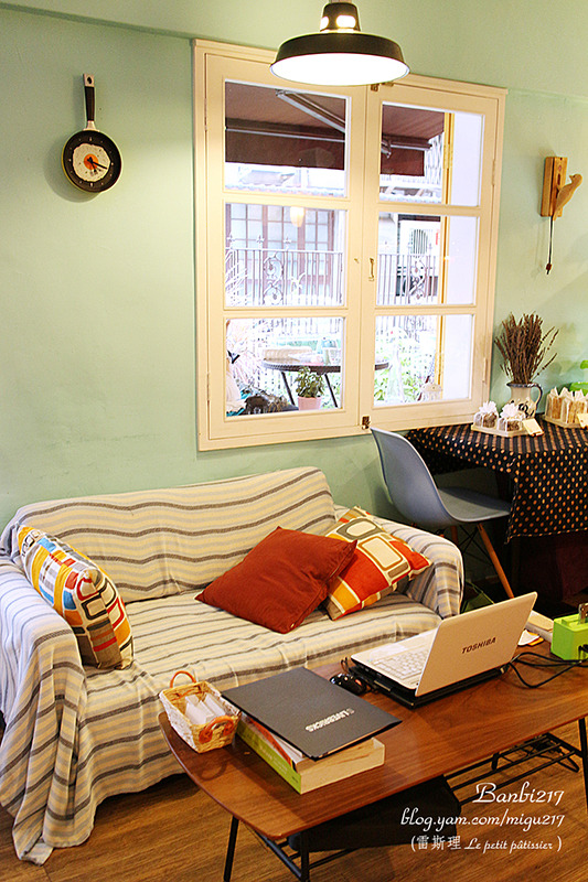 Le petit pâtissier 雷斯理:Le petit pâtissier 雷斯理 台北公館溫州街的法式甜點下午茶,達克瓦茲,馬卡龍,柔軟布丁,鹹派輕食(捷運台電大樓站,師大,美食,咖啡)