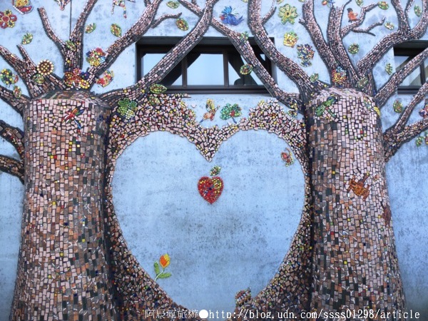 北門婚紗美地文創園區：【旅行遊記。台南北門區】北門遊客中心& 北門婚紗美地。美到爆表的彩繪藝術 幸福夢幻超人氣拍照景點