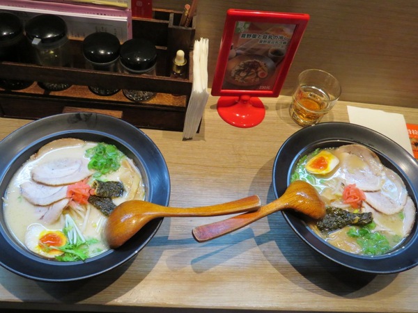 樂麵屋(西門店):會讓人差點把碗舔光的拉麵【台北西門町/樂麵屋】