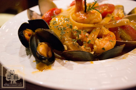 綜合海鮮番茄扁平麵