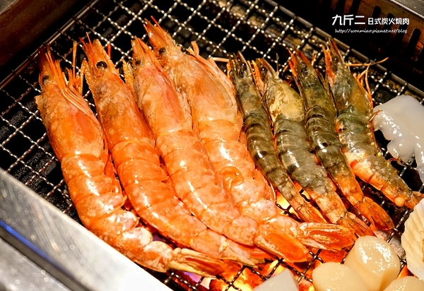 九斤二日式無煙燒肉(市民店):【市民大道美食/燒肉/燒烤吃到飽推薦】食材新鮮, 一年四季都可爽快大口吃燒肉火鍋的好去處! ✿✿ 九斤二日式無煙燒肉 ✿✿ (完整菜單)