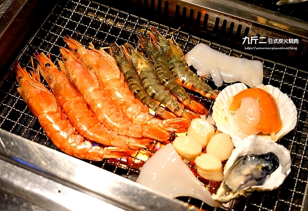 九斤二日式無煙燒肉(市民店):【市民大道美食/燒肉/燒烤吃到飽推薦】食材新鮮, 一年四季都可爽快大口吃燒肉火鍋的好去處! ✿✿ 九斤二日式無煙燒肉 ✿✿ (完整菜單)