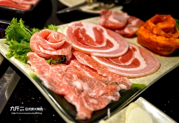 九斤二日式無煙燒肉(市民店):【市民大道美食/燒肉/燒烤吃到飽推薦】食材新鮮, 一年四季都可爽快大口吃燒肉火鍋的好去處! ✿✿ 九斤二日式無煙燒肉 ✿✿ (完整菜單)