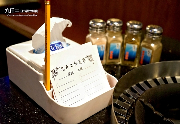 九斤二日式無煙燒肉(市民店):【市民大道美食/燒肉/燒烤吃到飽推薦】食材新鮮, 一年四季都可爽快大口吃燒肉火鍋的好去處! ✿✿ 九斤二日式無煙燒肉 ✿✿ (完整菜單)