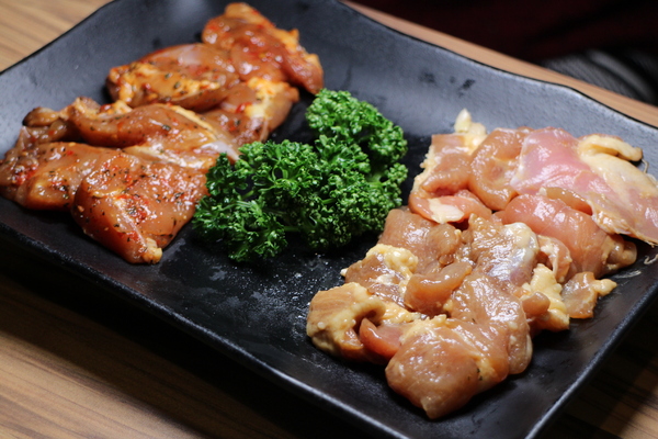 九斤二日式無煙燒肉:松山火烤吃到飽『九斤二日式無煙燒肉』捷運南京三民美食/燒肉/燒烤/宵夜