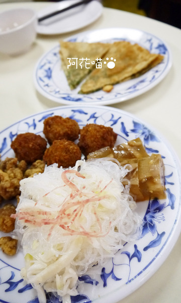 勵進餐廳(台電員工餐廳):【古亭│火鍋吃到飽】人氣強強滾的眷村酸菜白肉鍋,隱身巷弄的『勵進餐廳』