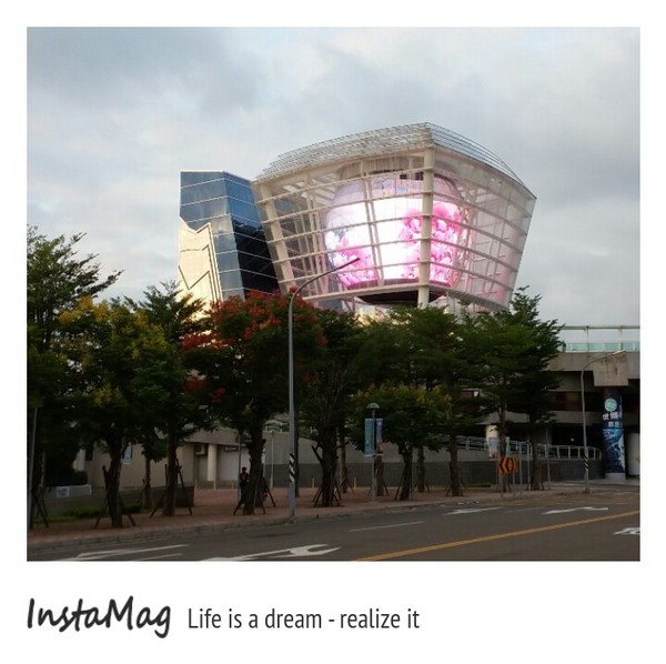 世博台灣館(Taiwan Pavilion Expo)：【新竹景點】巨型的天燈造型~世博台灣館