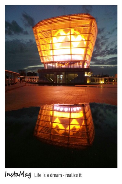 世博台灣館(Taiwan Pavilion Expo)：【新竹景點】巨型的天燈造型~世博台灣館