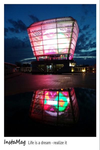 世博台灣館(Taiwan Pavilion Expo)：【新竹景點】巨型的天燈造型~世博台灣館