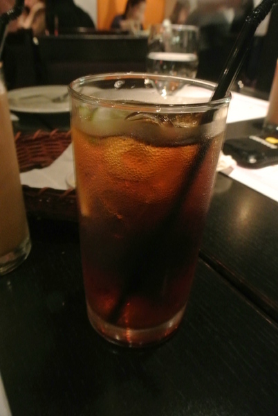 La gondola宮都拉義式主題餐廳：氣氛佳~口味佳~服務也不賴~好吃高級義大利麵~