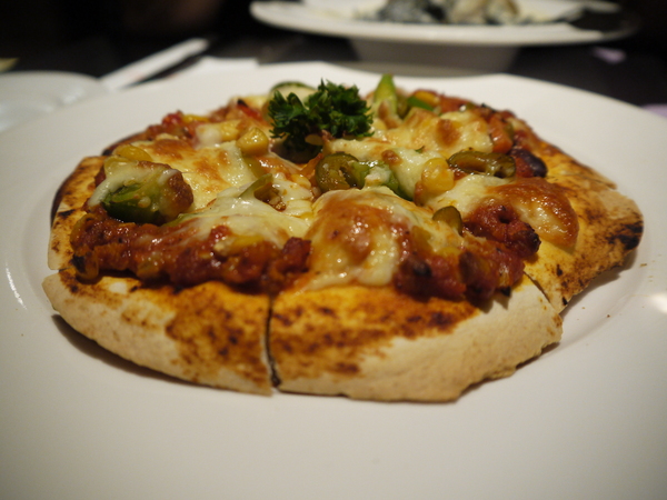 La gondola宮都拉義式主題餐廳：氣氛佳~口味佳~服務也不賴~好吃高級義大利麵~