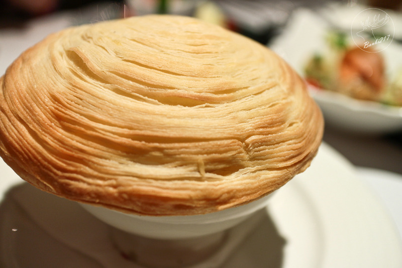 Banbi217 美食旅遊: 宮都拉義式主題餐廳,義大利麵料理,排餐,燉飯,沙拉前菜(台北東區、大安區、捷運忠孝敦化)[邀約]