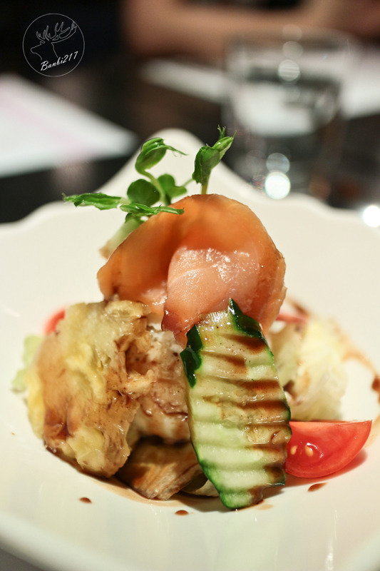 Banbi217 美食旅遊: 宮都拉義式主題餐廳,義大利麵料理,排餐,燉飯,沙拉前菜(台北東區、大安區、捷運忠孝敦化)[邀約]