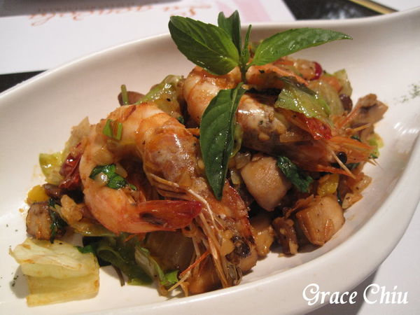 香蒜鮮蝦炒蘑菇~宮都拉義式主題餐廳%2F東區義式%2F台北好吃義式%2F捷運忠孝敦化站%2F東區包場