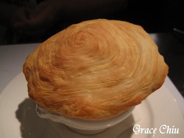 酥皮濃湯~宮都拉義式主題餐廳%2F東區義式%2F台北好吃義式%2F捷運忠孝敦化站%2F東區包場