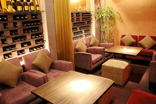 La gondola宮都拉義式主題餐廳：【羽諾食記】La gondola宮都拉義式主題餐廳♥聚餐&同學會&約會首選♥東區必吃美食