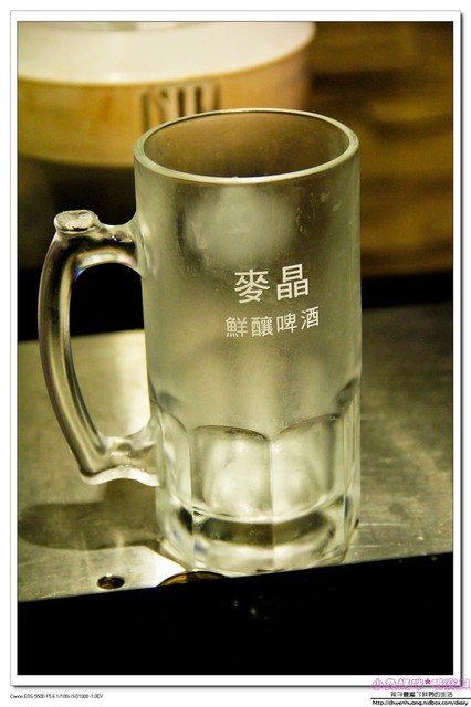 麥晶鮮釀啤酒餐廳(板橋店):【美食♥ 板橋】☼ 麥晶德國鮮釀啤酒餐廳☼ 美食&鮮釀啤酒加上大螢幕直播球賽和駐唱表演,多重享受♥♥