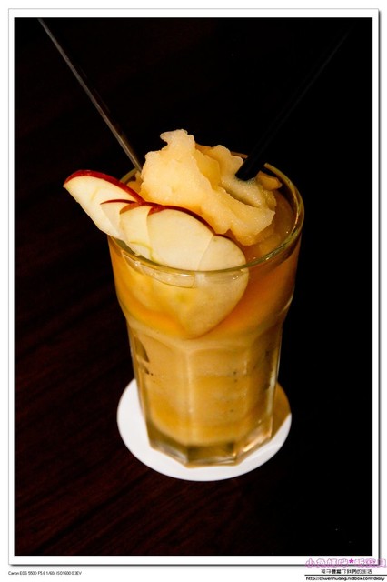 麥晶鮮釀啤酒餐廳(板橋店):【美食♥ 板橋】☼ 麥晶德國鮮釀啤酒餐廳☼ 美食&鮮釀啤酒加上大螢幕直播球賽和駐唱表演,多重享受♥♥