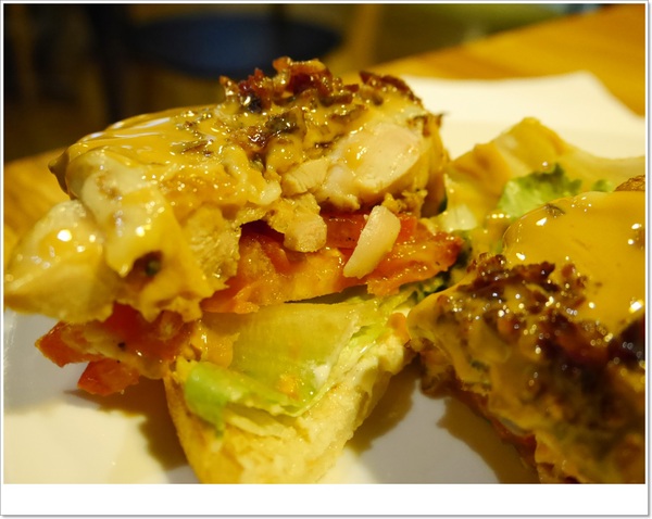 Fanier 費尼餐廳:【內湖】Fanier 費尼餐廳-簡約北歐時尚風格的美式餐點 (超值分享套餐、沙拉、漢堡、墨西哥餅、義大利麵、早午餐、鬆餅)