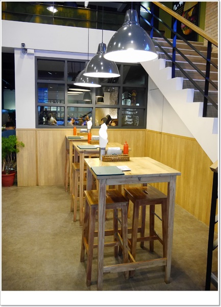 Fanier 費尼餐廳:【內湖】Fanier 費尼餐廳-簡約北歐時尚風格的美式餐點 (超值分享套餐、沙拉、漢堡、墨西哥餅、義大利麵、早午餐、鬆餅)